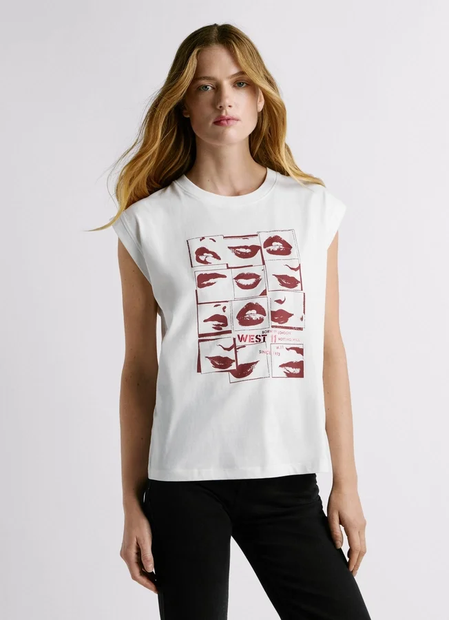 Artwork Print T-Shirt Artwork Print T-Shirt
