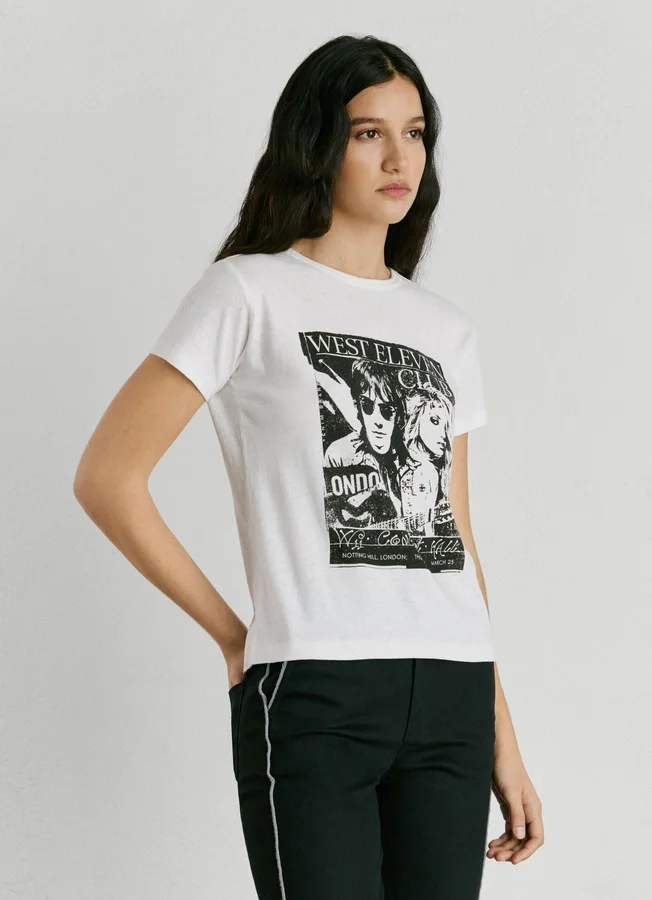 Artwork Print T-Shirt Artwork Print T-Shirt