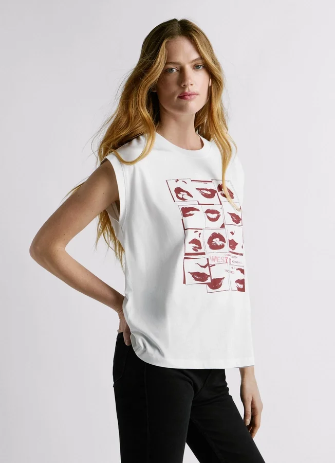 Artwork Print T-Shirt Artwork Print T-Shirt