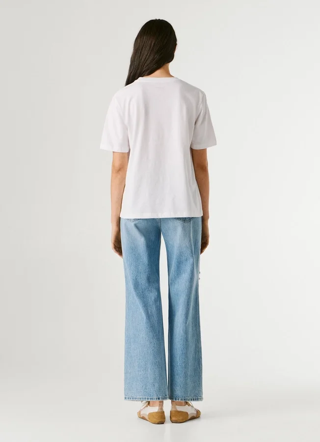 Artwork Print T-Shirt Artwork Print T-Shirt