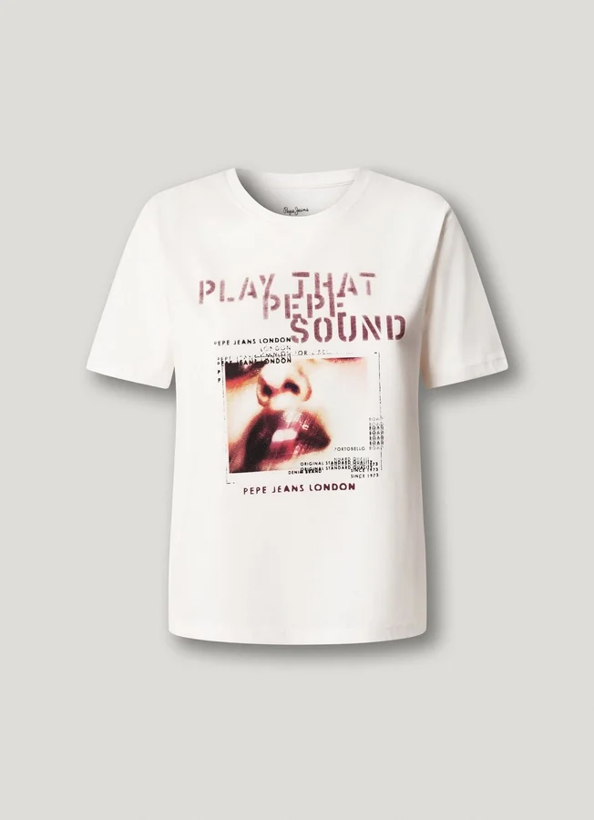 Artwork Print T-Shirt Artwork Print T-Shirt