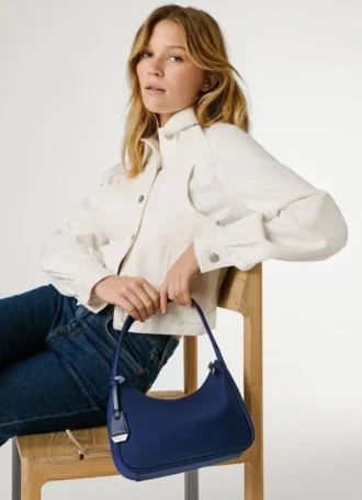 Bag with Zip Closure