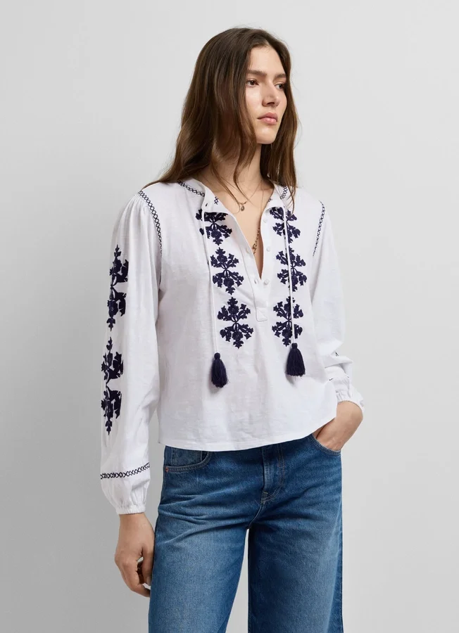 Blouse with Floral Embroidery Blouse with Floral Embroidery
