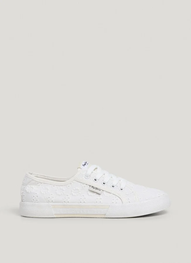 Classic Trainers with Embroidered Details – Brady Classic Trainers with Embroidered Details – Brady