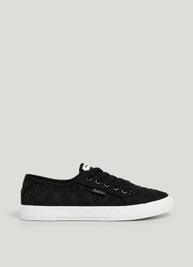 Classic Trainers with Embroidered Details – Brady Classic Trainers with Embroidered Details – Brady