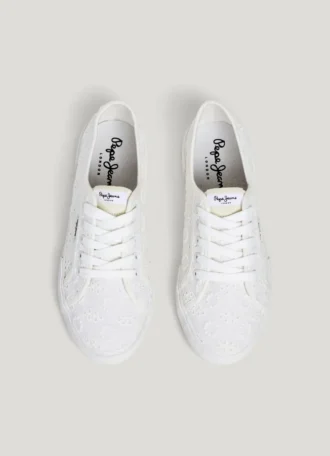 Classic Trainers with Embroidered Details – Brady