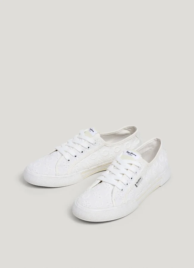 Classic Trainers with Embroidered Details – Brady Classic Trainers with Embroidered Details – Brady