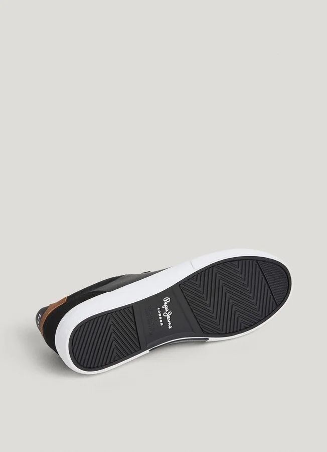 Classic Trainers with Suede Details – Kenton Classic Trainers with Suede Details – Kenton