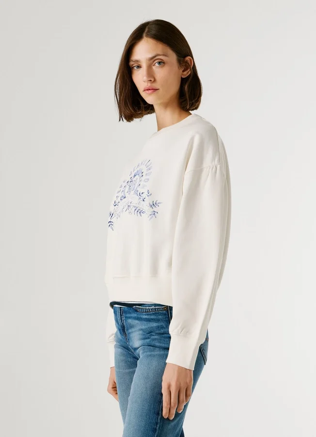 Crew Neck Logo Sweatshirt Crew Neck Logo Sweatshirt