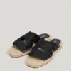 Flat Sandals with Crossed Straps Flat Sandals with Crossed Straps
