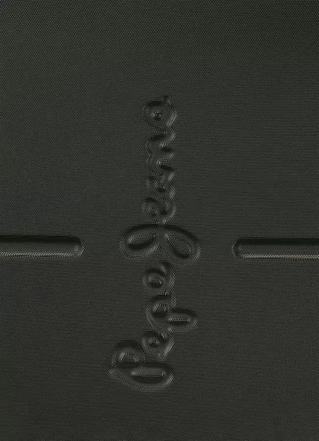 Hard-Shell Travel Bag Hard-Shell Travel Bag