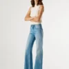 High-Rise Flare Fit Jeans – Willa