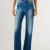 High-Rise Straight Fit Jeans – Lexa