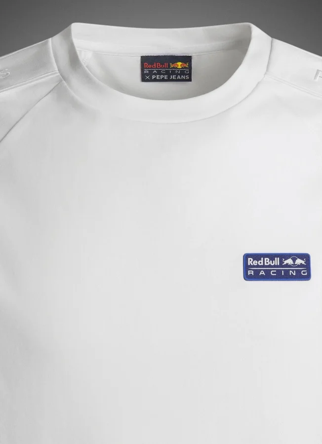 Interlock Raglan Sleeve T-Shirt Interlock Raglan Sleeve T-Shirt