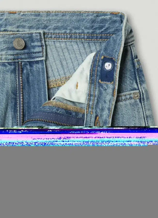 Loose Fit Mid-Rise Jeans – Dan Loose Fit Mid-Rise Jeans – Dan