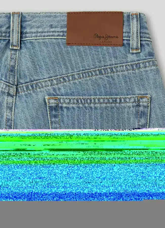 Loose Fit Mid-Rise Jeans – Dan Loose Fit Mid-Rise Jeans – Dan