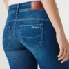 Low-Rise Slim Fit Jeans – Iconic Brooke