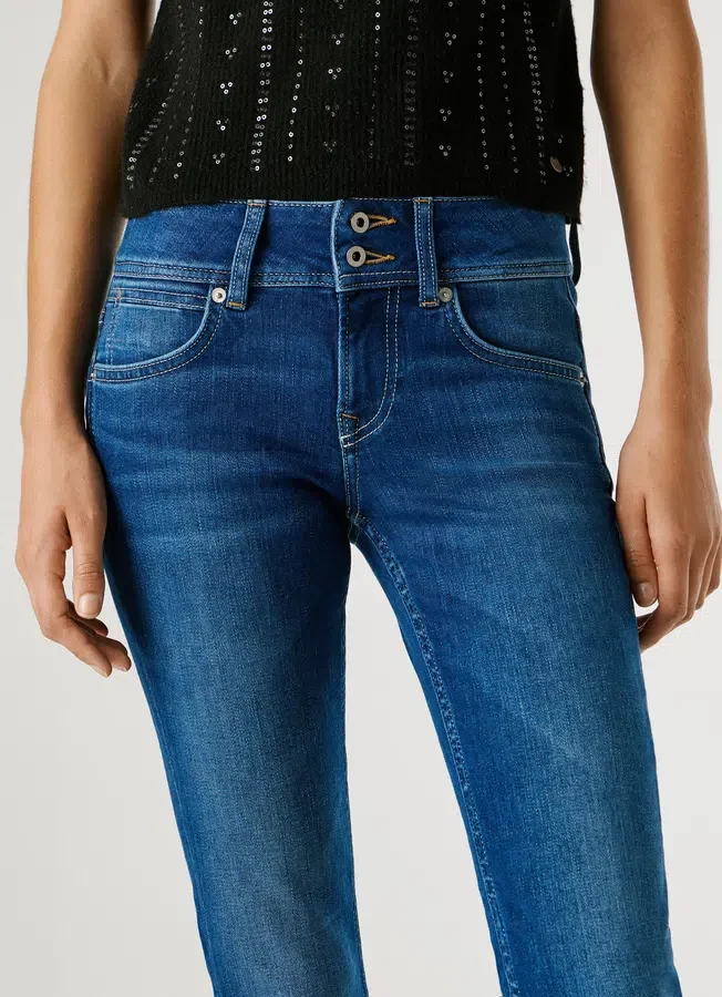 Low-Rise Slim Fit Jeans – Venus Low-Rise Slim Fit Jeans – Venus