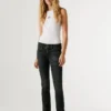 Low-Rise Slim Fit Jeans – Venus