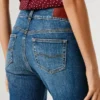Mid-Rise Flare Fit Jeans – Venus