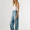 Mid-Rise Loose Fit Jeans