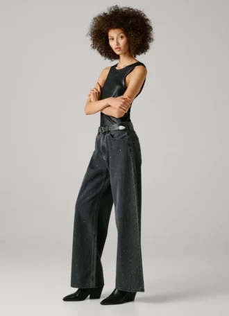 Mid-Rise Wide Fit Jeans – Lina