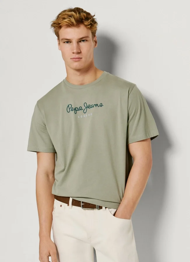 Regular Fit Logo Print T-Shirt Regular Fit Logo Print T-Shirt