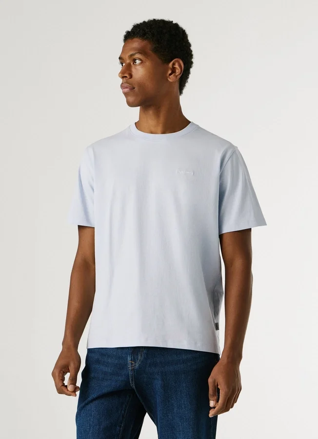 Regular Fit Logo Print T-Shirt Regular Fit Logo Print T-Shirt