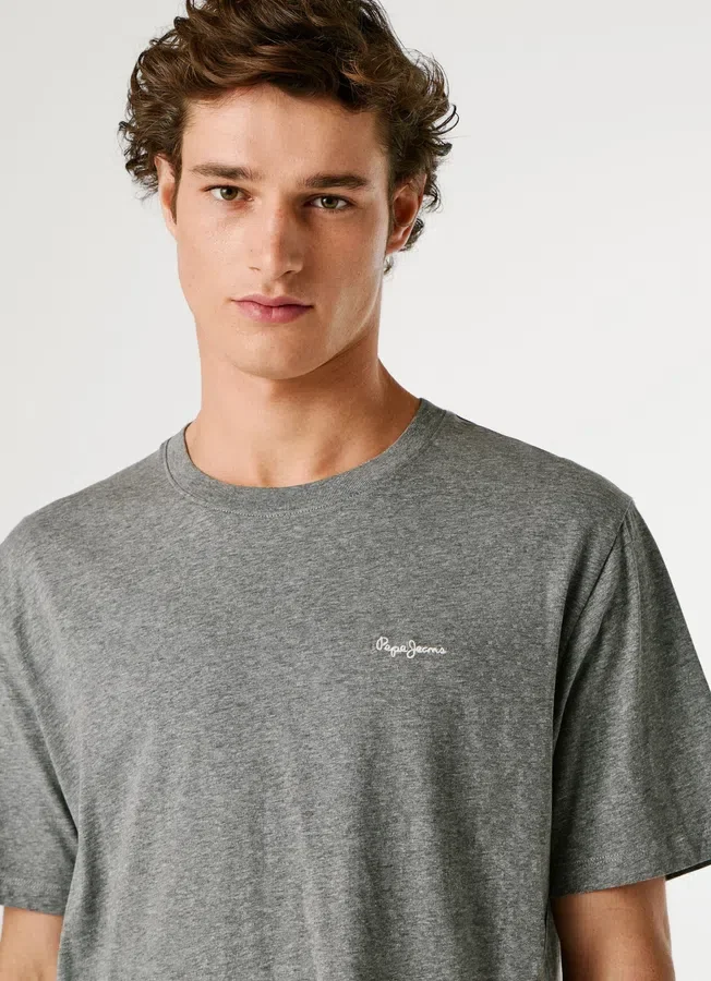 Regular Fit Logo Print T-Shirt Regular Fit Logo Print T-Shirt