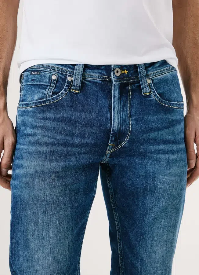 Regular Fit Mid-Rise Jeans – Cash Regular Fit Mid-Rise Jeans – Cash