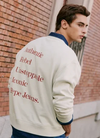 Relaxed Fit Crew Neck Sweatshirt