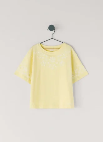 Relaxed Fit Floral Embroidery T-Shirt