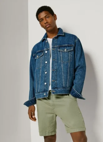 Relaxed Fit Linen Shorts