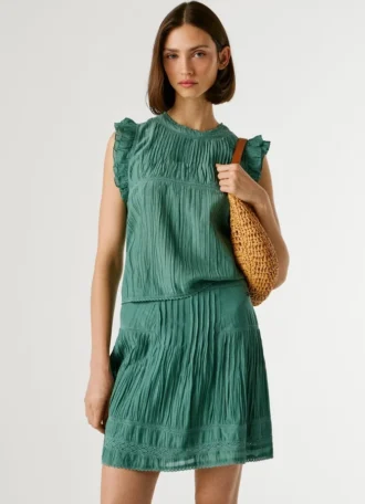 Short Skirt with Lace