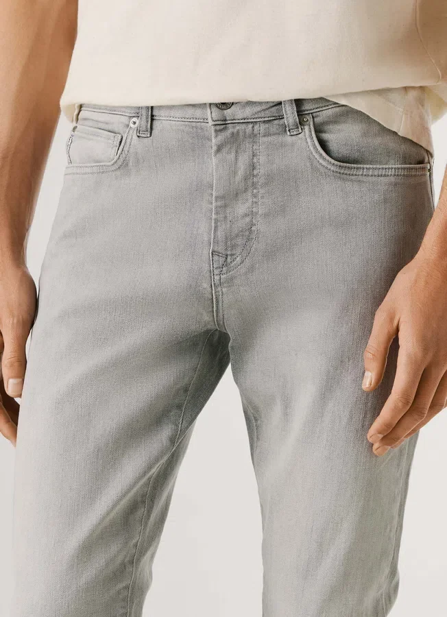 Skinny Fit Mid-Rise Jeans – Finsbury Skinny Fit Mid-Rise Jeans – Finsbury