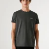 Slim Fit Logo Print T-Shirt Slim Fit Logo Print T-Shirt