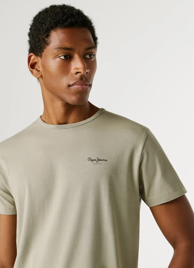 Slim Fit Logo Print T-Shirt Slim Fit Logo Print T-Shirt