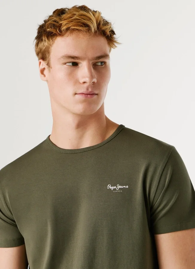 Slim Fit Logo Print T-Shirt Slim Fit Logo Print T-Shirt