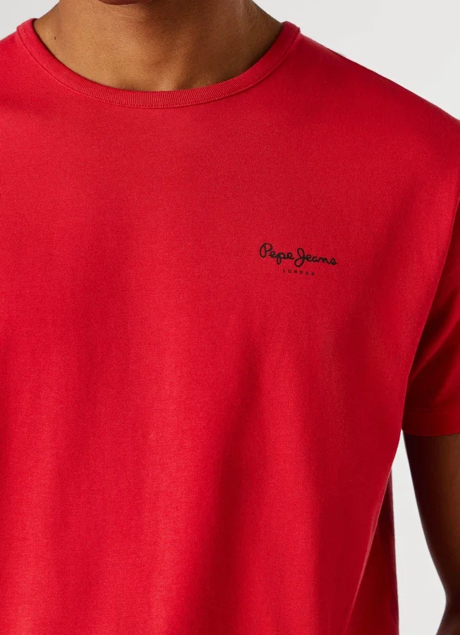 Slim Fit Logo Print T-Shirt Slim Fit Logo Print T-Shirt