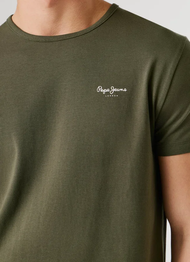 Slim Fit Logo Print T-Shirt Slim Fit Logo Print T-Shirt