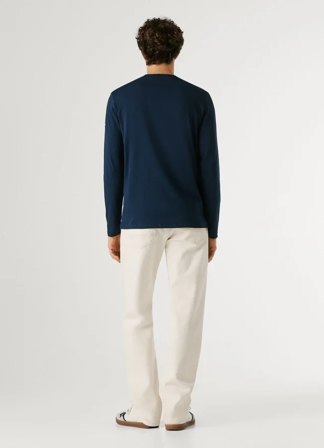 Slim Fit Long Sleeve T-Shirt Slim Fit Long Sleeve T-Shirt