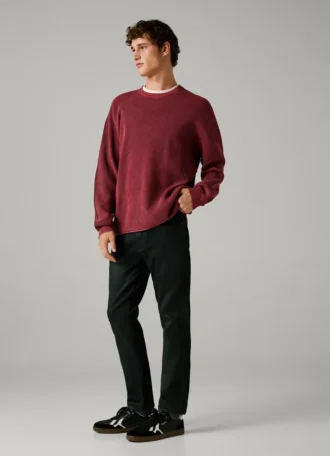 Slim Fit Mid-Rise Jeans – Track