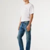 Slim Fit Mid-Rise Jeans – Track