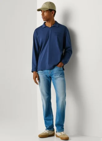 Straight Fit Mid-Rise Jeans – Cash