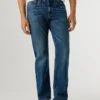 Straight Fit Mid-Rise Jeans – Cash Straight Fit Mid-Rise Jeans – Cash