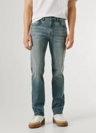 Straight Fit Mid-Rise Jeans – Cash