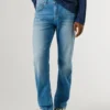 Straight Fit Mid-Rise Jeans – Cash
