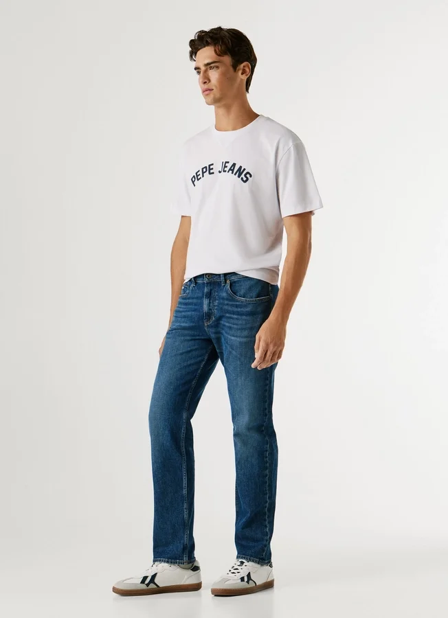 Straight Fit Mid-Rise Jeans – Cash Straight Fit Mid-Rise Jeans – Cash