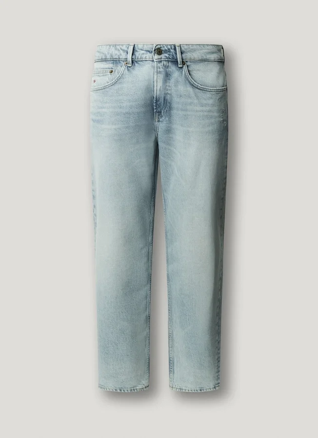 Straight Fit Mid-Rise Jeans – Cash Straight Fit Mid-Rise Jeans – Cash